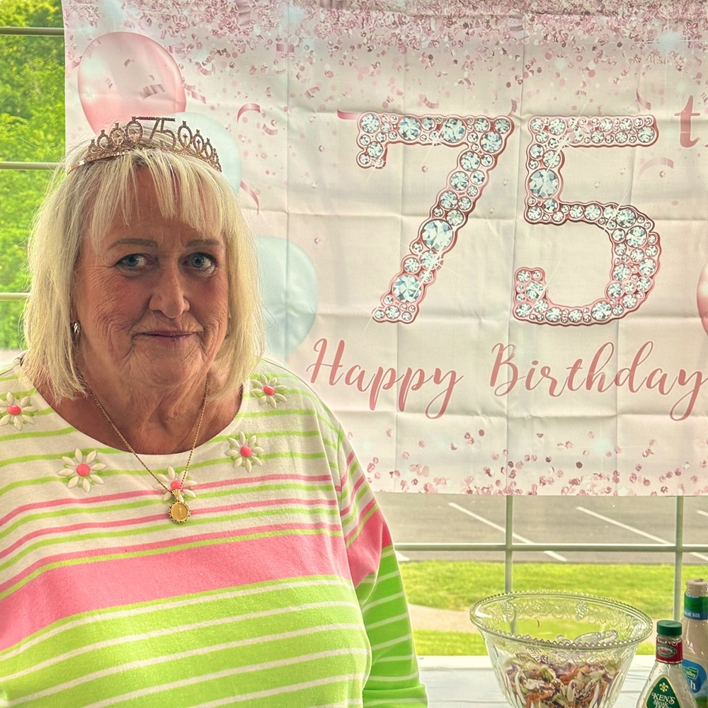 Meet your Posher, Pamela